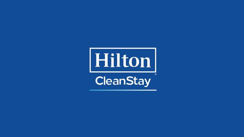 Hampton Inn & Suites Edmonton/West Экстерьер фото