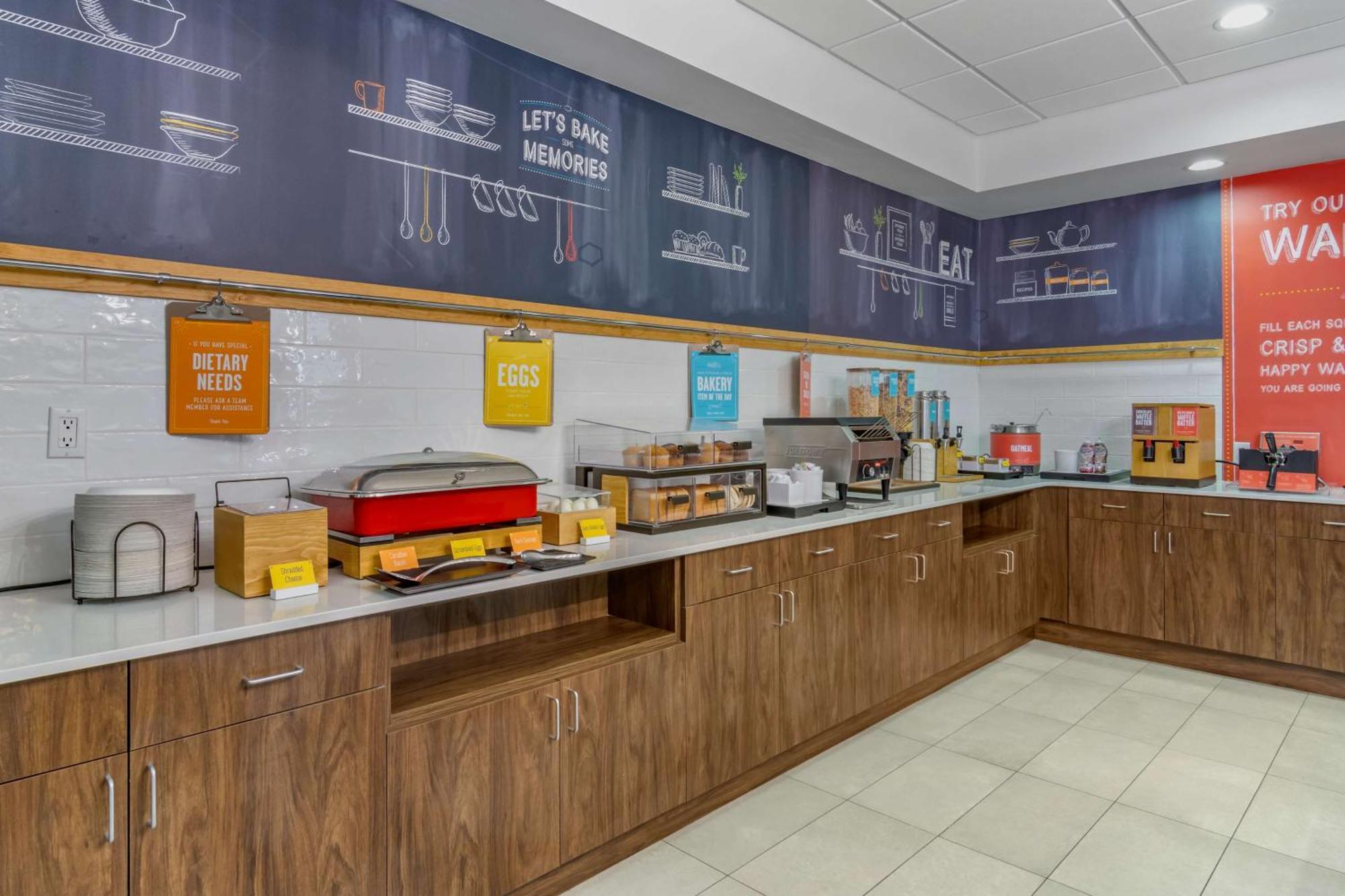 Hampton Inn & Suites Edmonton/West Экстерьер фото