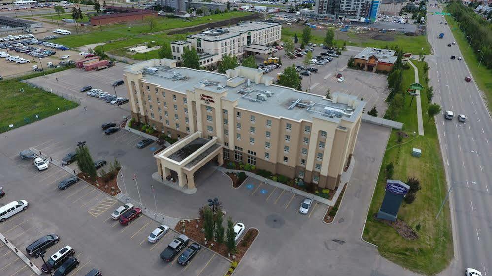 Hampton Inn & Suites Edmonton/West Экстерьер фото